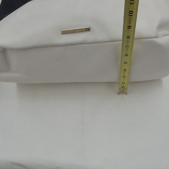 Steve Madden Black and White Duffle/Travel Bag Sporty Design - Picture 7 of 12